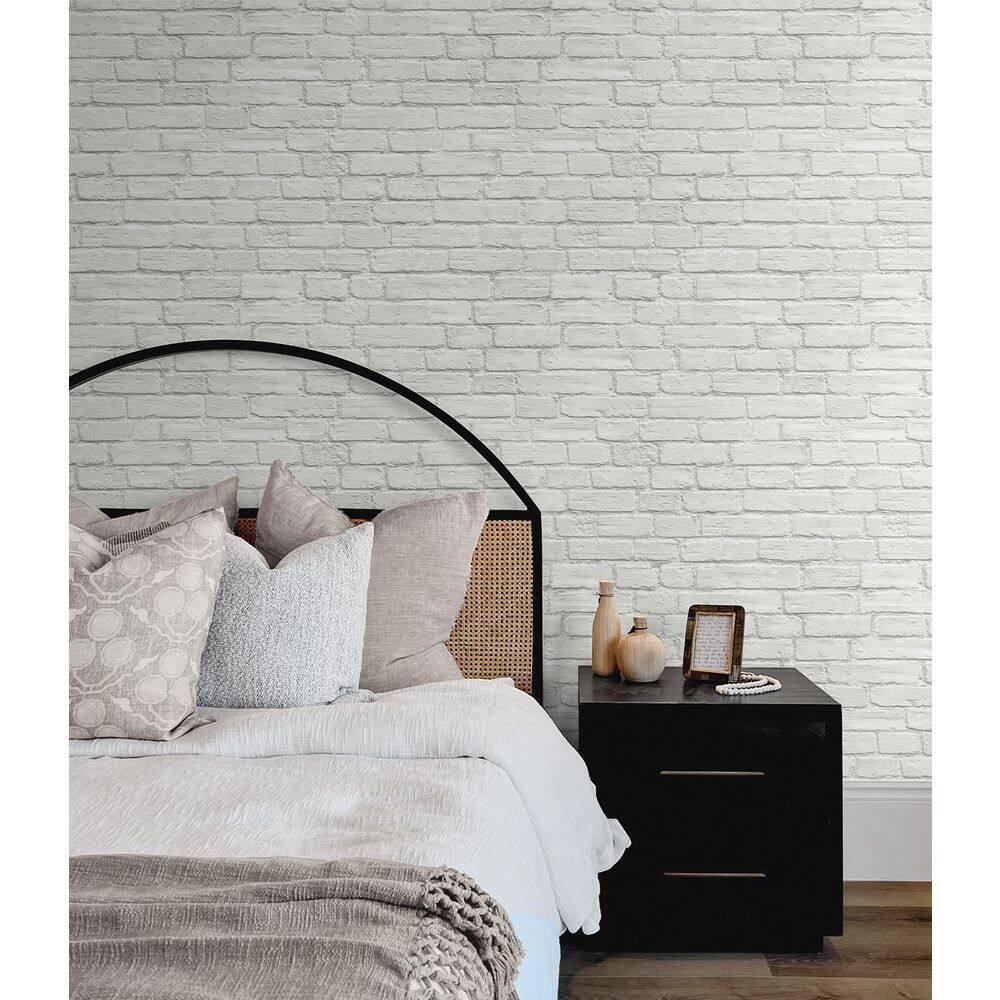 Off-White Vinyl Coated Faux Brick Pre-Pasted Wallpaper Roll