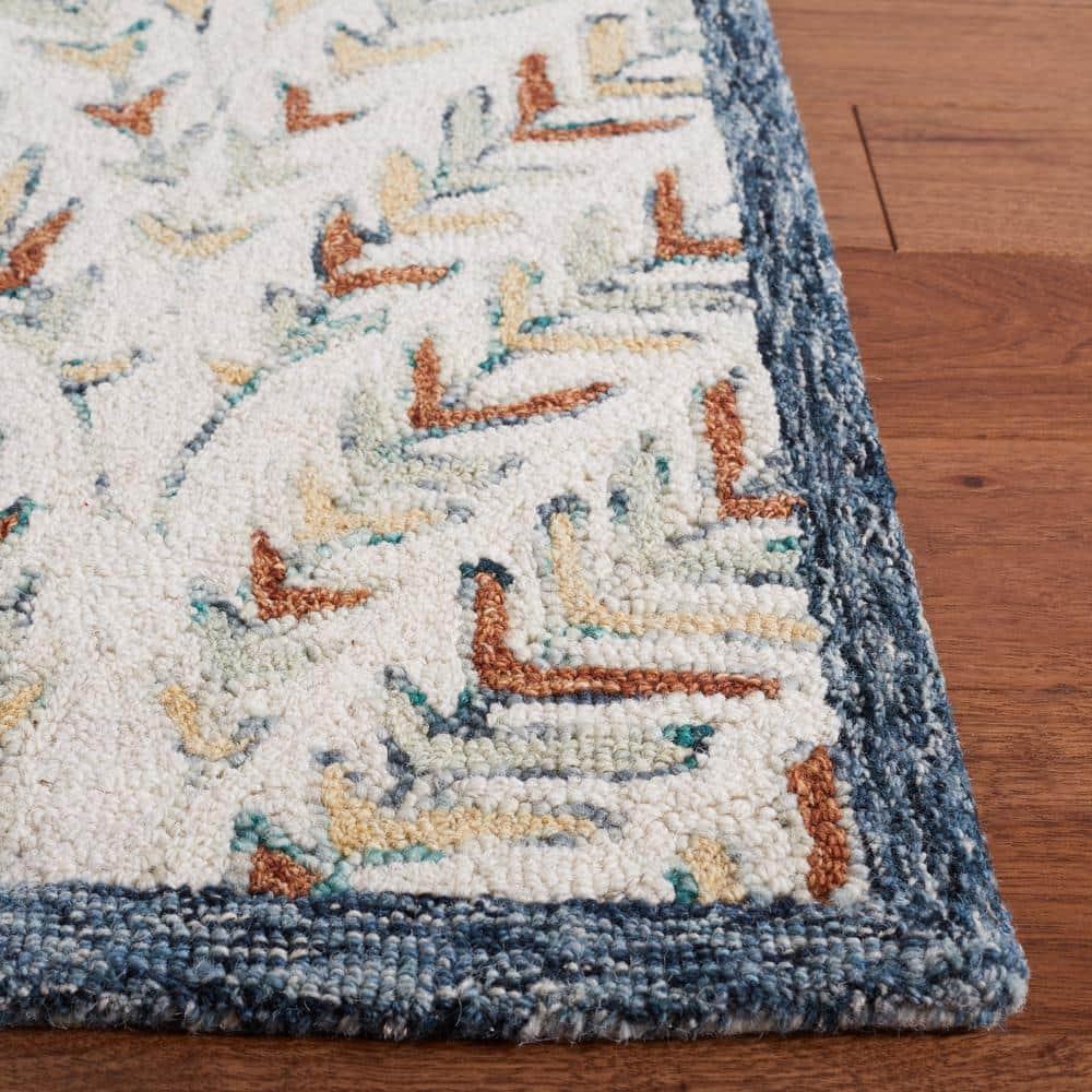 SAFAVIEH Capri Proinsias Leaves Wool Area Rug, Ivory/Green, 6' x 9'
