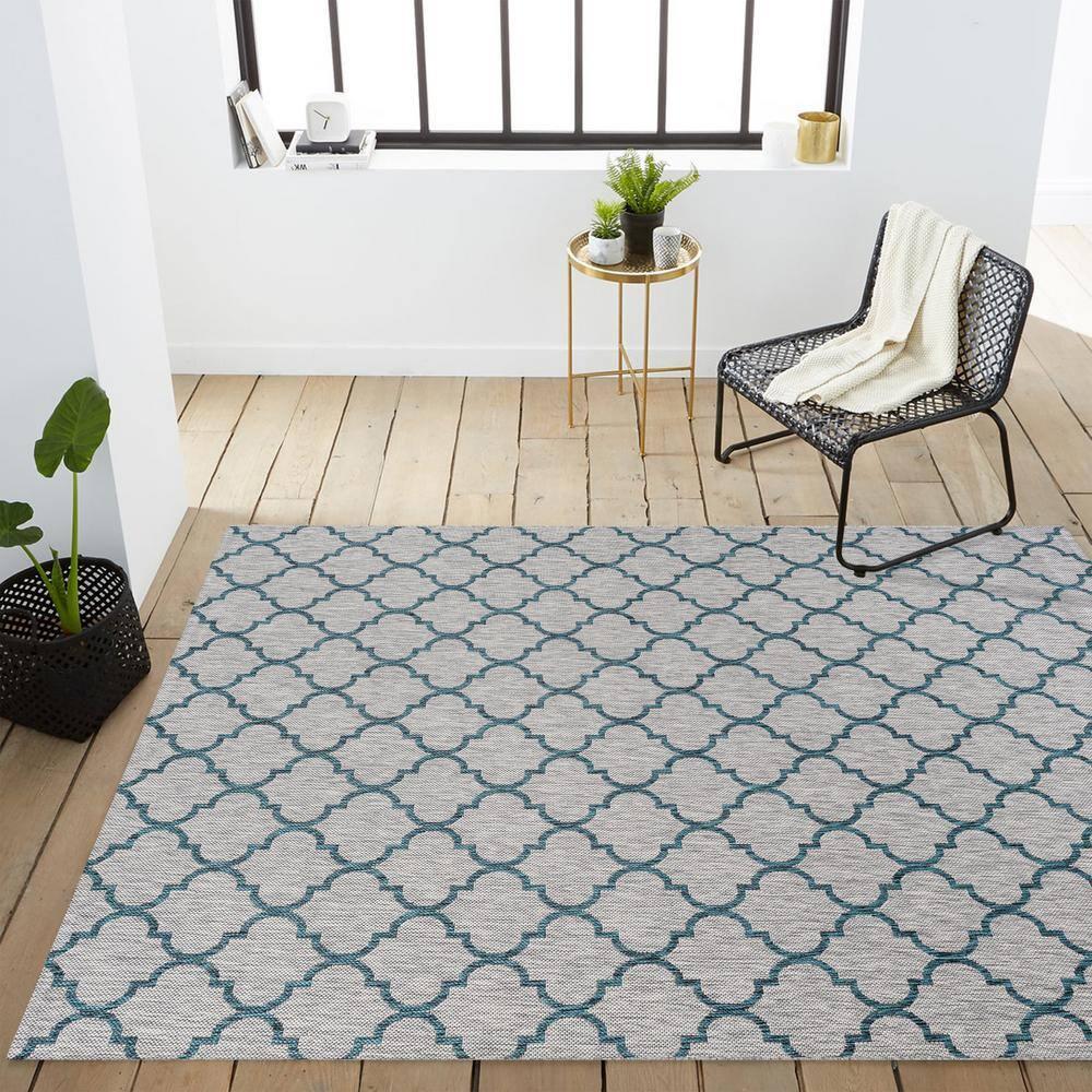 8'x10' Arabesque Ogee Trellis Indoor/Outdoor  Area Rug, Gray/Teal - JONATHAN Y
