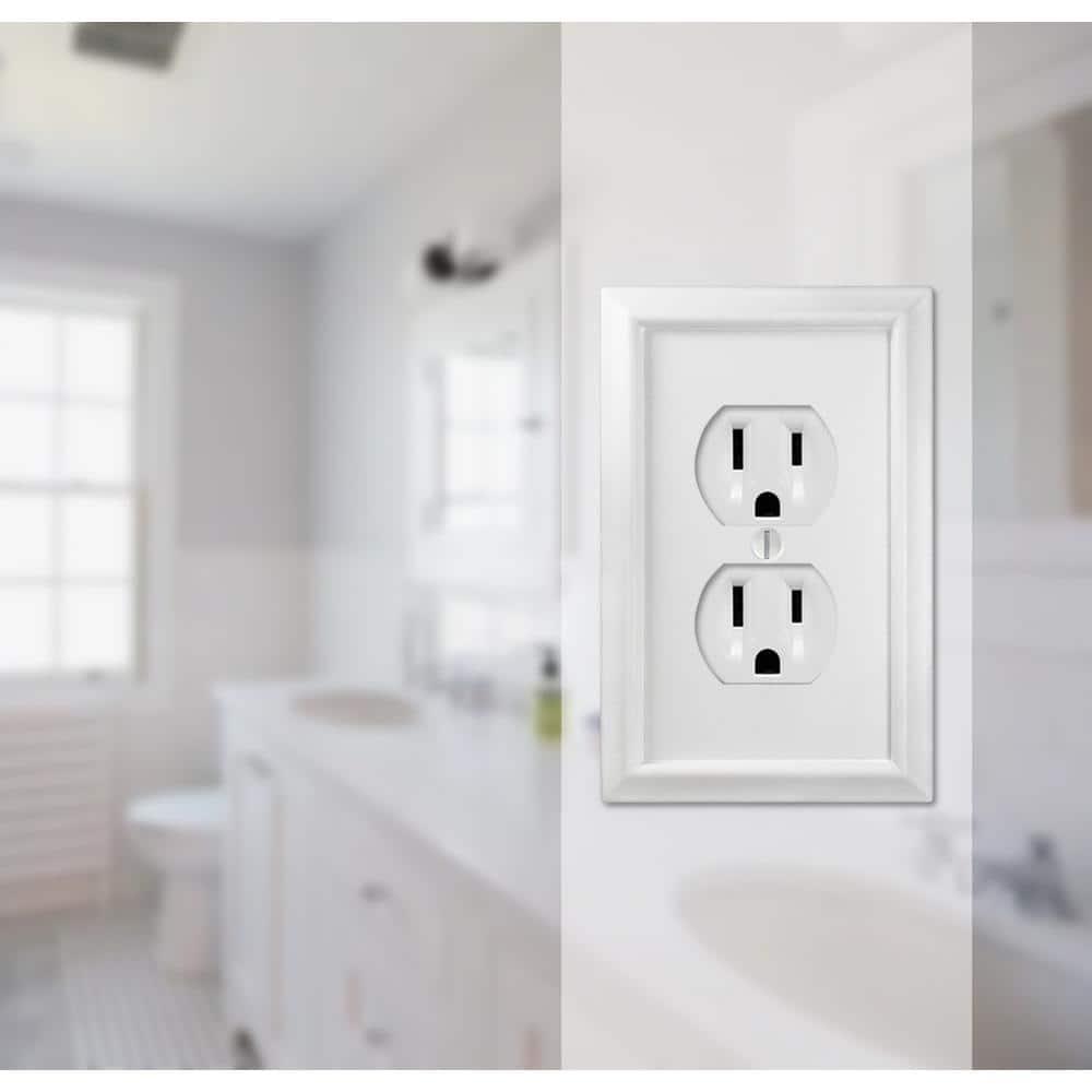 Amerelle 2 Gang Standard Annabelle Duplex Outlet Plate