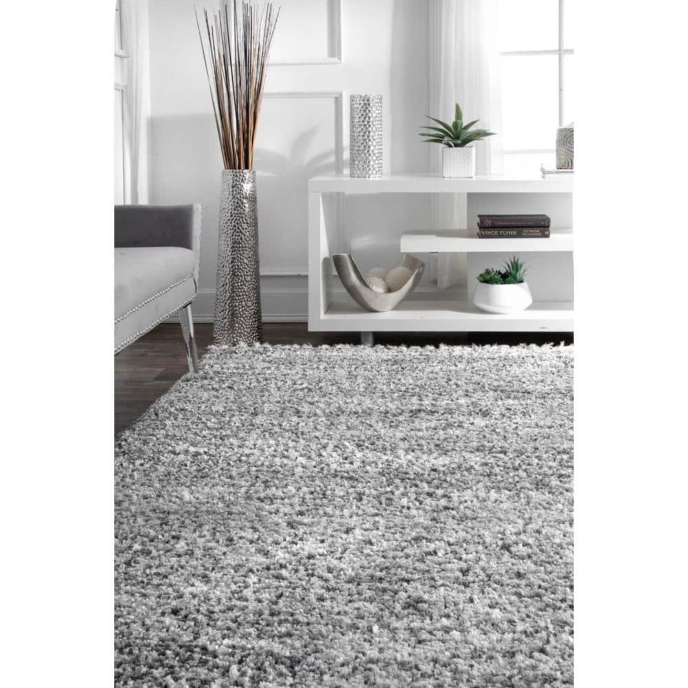 Nuloom Brooke Solid 9x12 Shag Indoor Area Rug for Living Room Bedroom Dining Room Nursery, Grey/Ivory