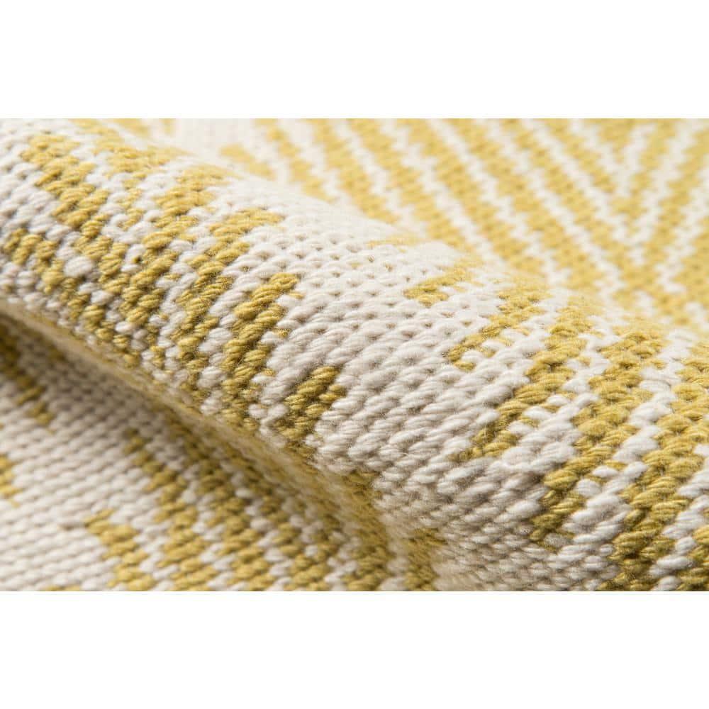 River Geometric Indoor / Outdoor Rug