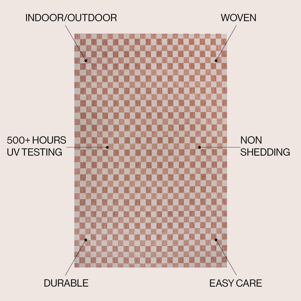 Aimee Traditional Cottage Checkerboard Salmon/Cream 3 ft. x 5 ft. Indoor/Outdoor Area Rug