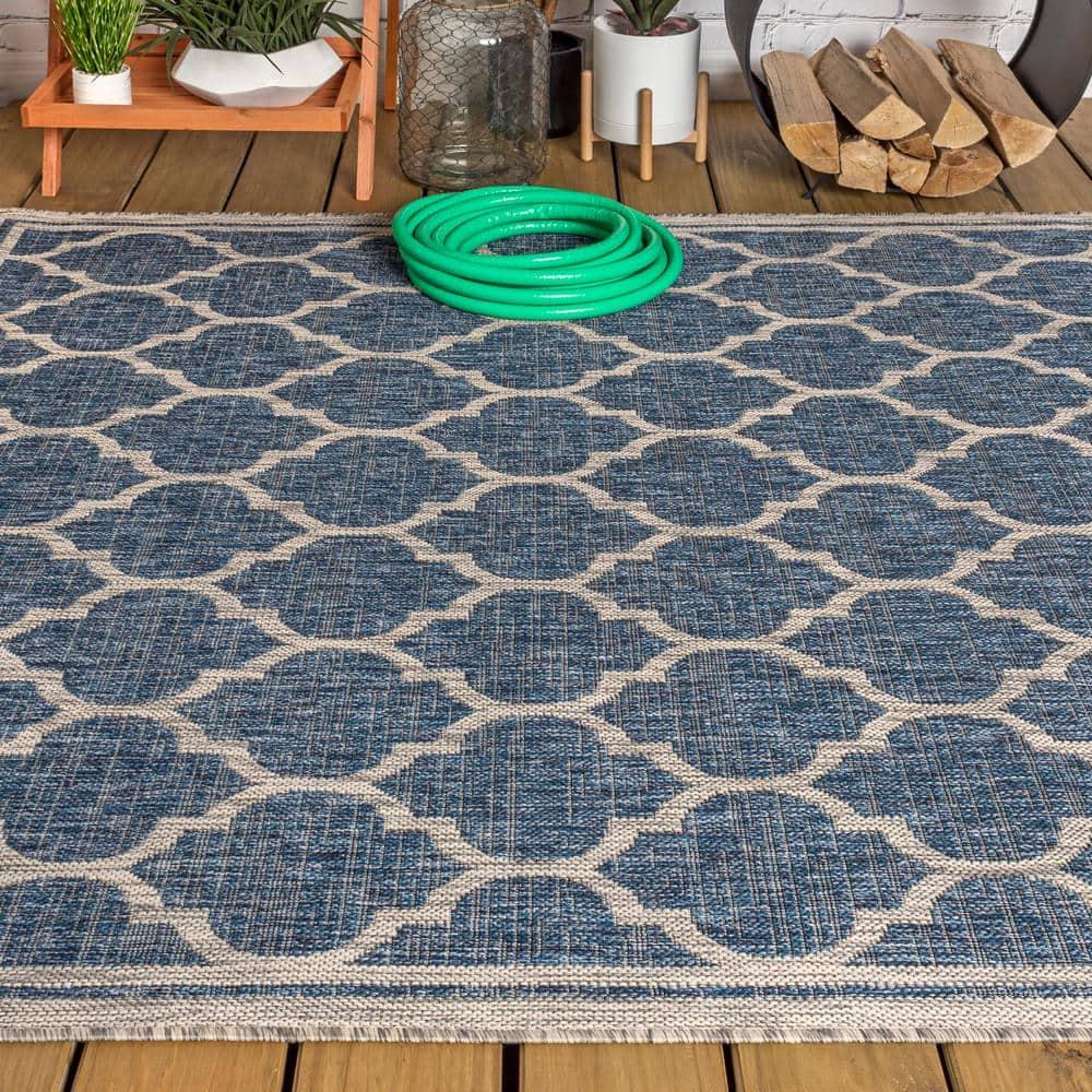 8'x10' Trebol Moroccan Trellis Textured Weave Indoor/Outdoor Area Rug, Navy/Gray - JONATHAN Y