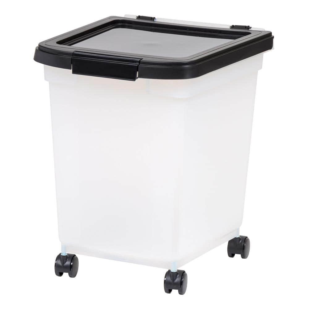 IRIS USA, Inc. Plastic Food Storage Container