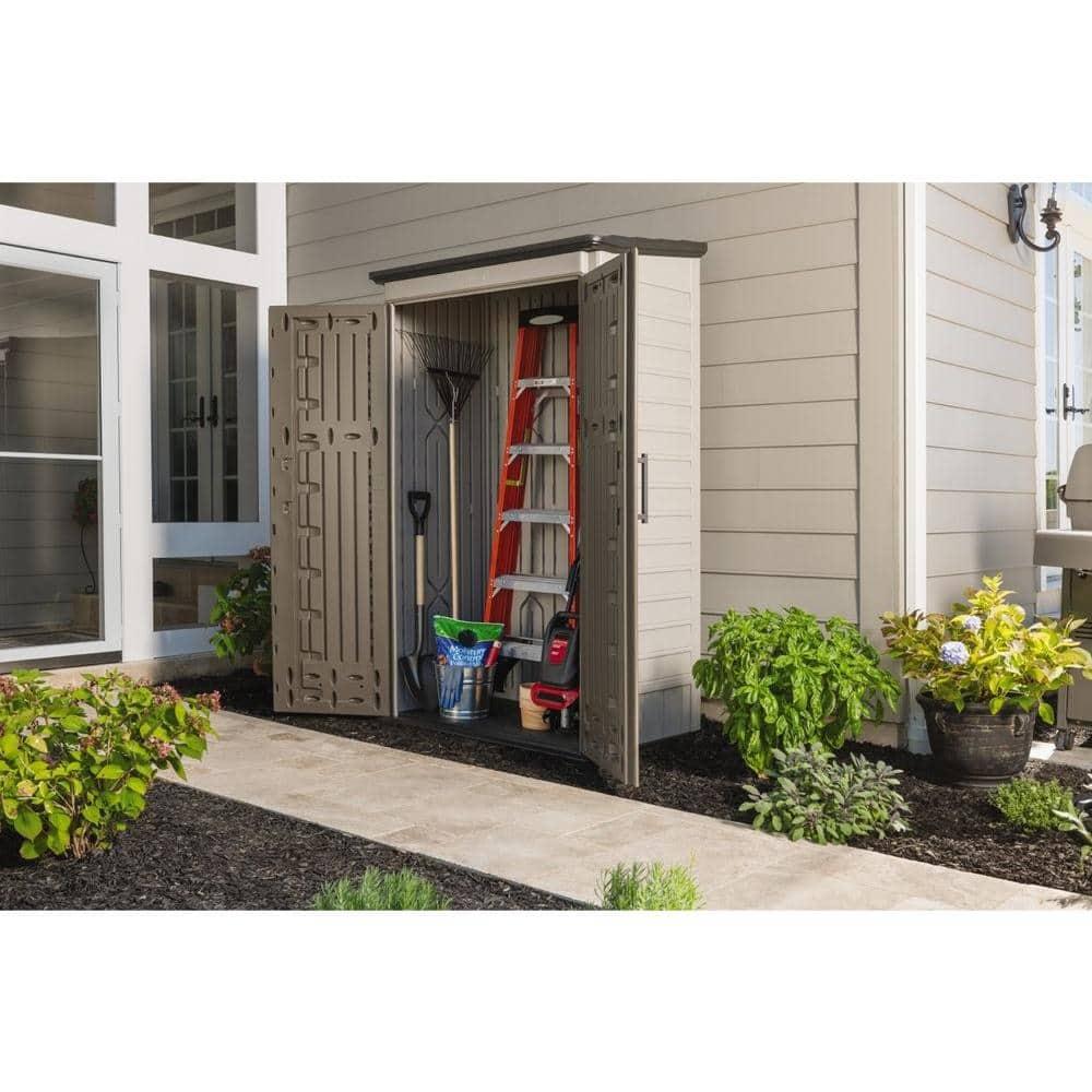 Rubbermaid Big Max 2 ft. 6 in. x 4 ft. 3 in. Large Vertical Resin Storage Shed