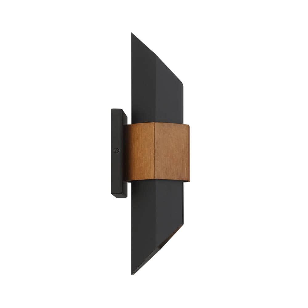 Betton Novelty Outdoor Aluminum LED Wall Light