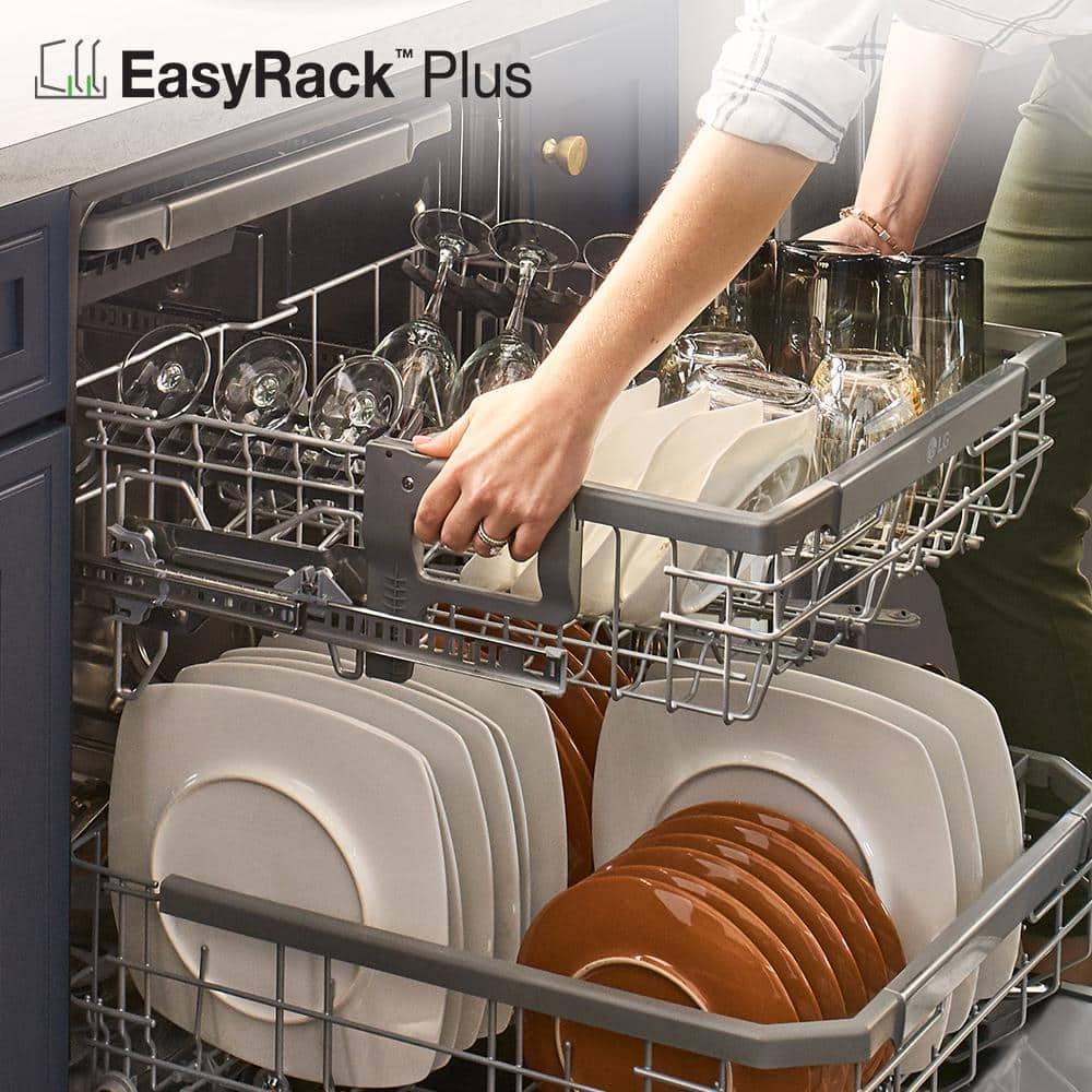 LG 24 in. PrintProof Stainless Steel Front Control Dishwasher with QuadWash, 3rd Rack & Dynamic Dry, 48 dBA