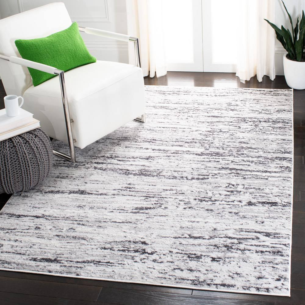 Amelia 700 ALA768 Machine Made Loomed Area Rug - Light Grey/Charcoal - 5'-3" X 5'-3"  Square - Safavieh