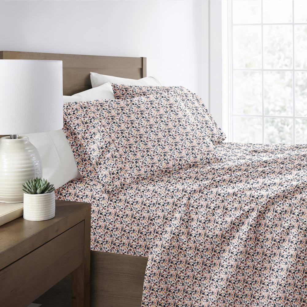 IEnjoy Home 4 Piece Sheet Set Patterned Microfiber Ultra Soft Bedding in Floral Dream