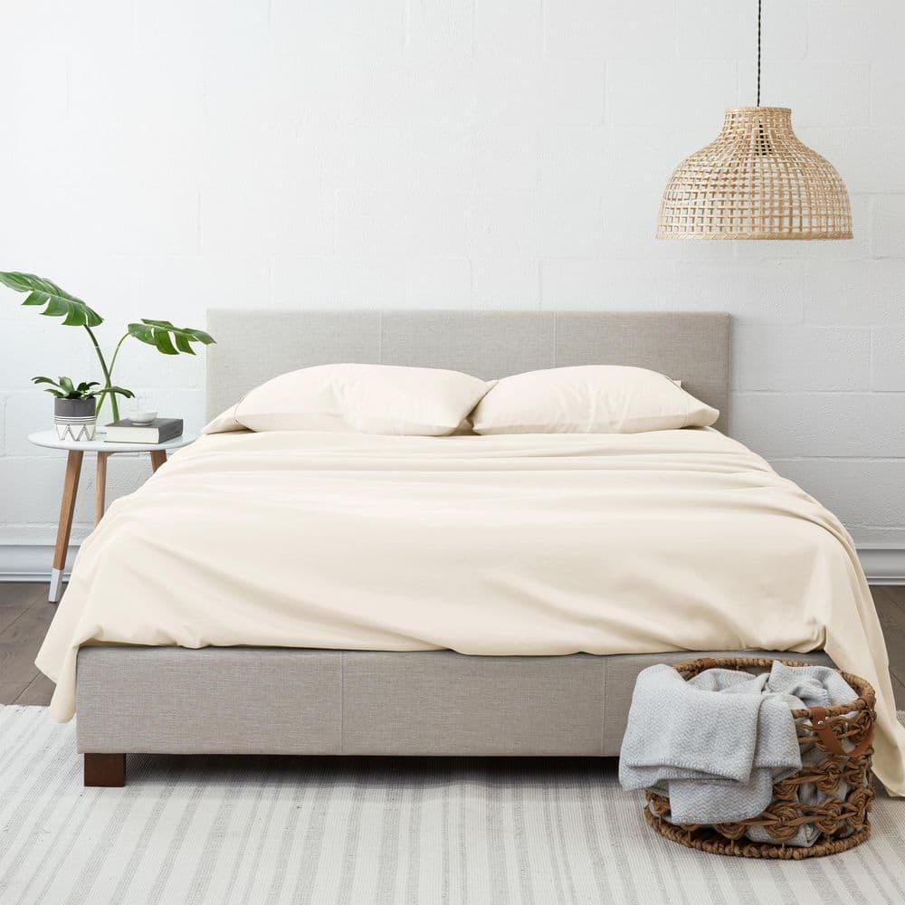 Becky Cameron 1800 Series Double-Brushed Microfiber 4 Piece Sheet Set