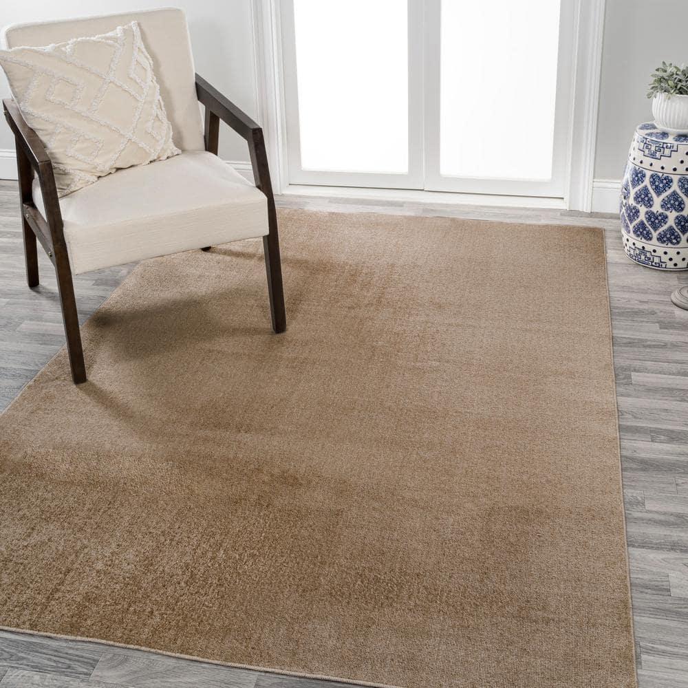 JONATHAN Y Twyla Classic Solid Low-Pile Machine-Washable Brown 4 ft. x 6 ft. Area Rug