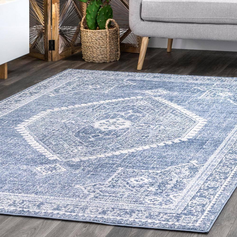 Nuloom Isla Medallion 4x6 Indoor Area Rug for Living Room Bedroom Dining Room Kitchen, Blue/Ivory
