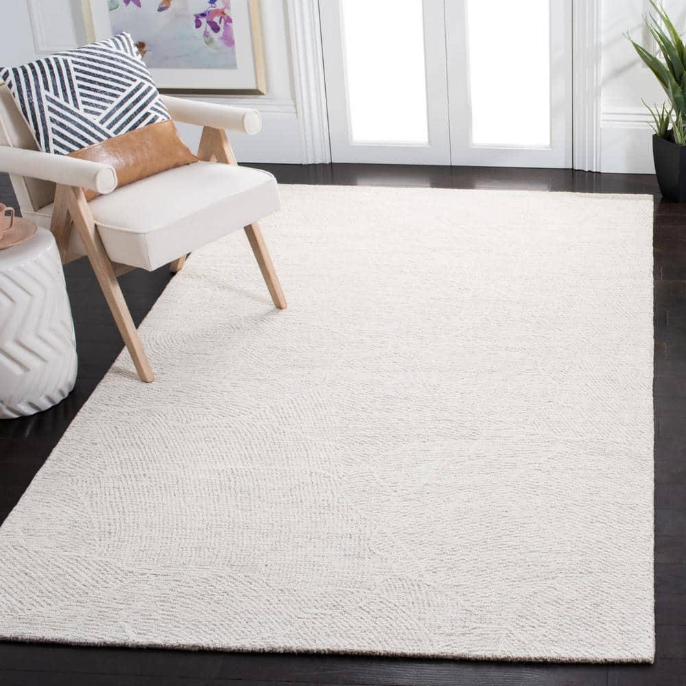 SAFAVIEH Metro Patricia Distressed Area Rug, Natural/Ivory, 2' x 3'