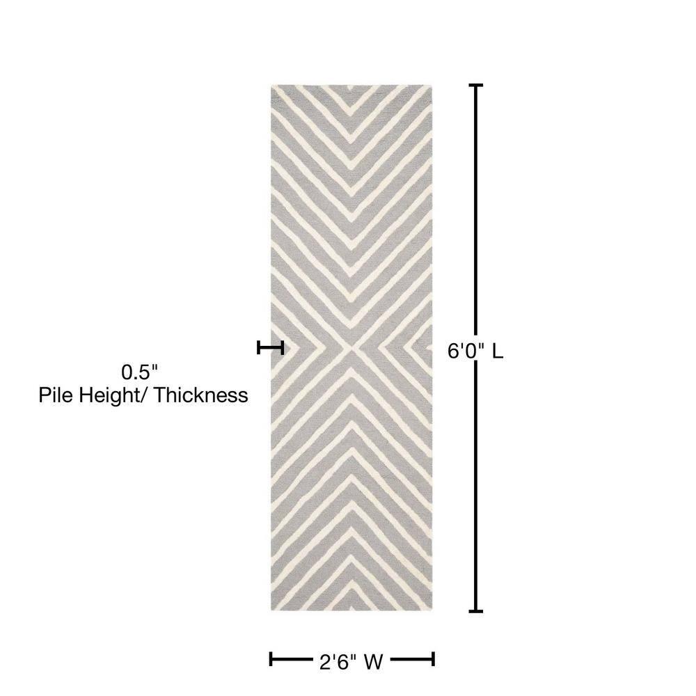 Cambridge CAM129 Hand Tufted Area Rug  - Safavieh