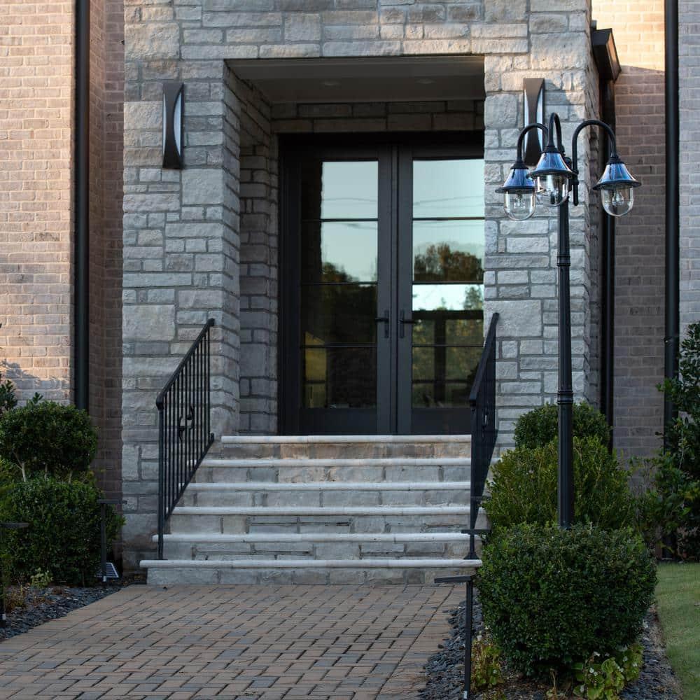 Orion Triple Head Lamp Post - Black