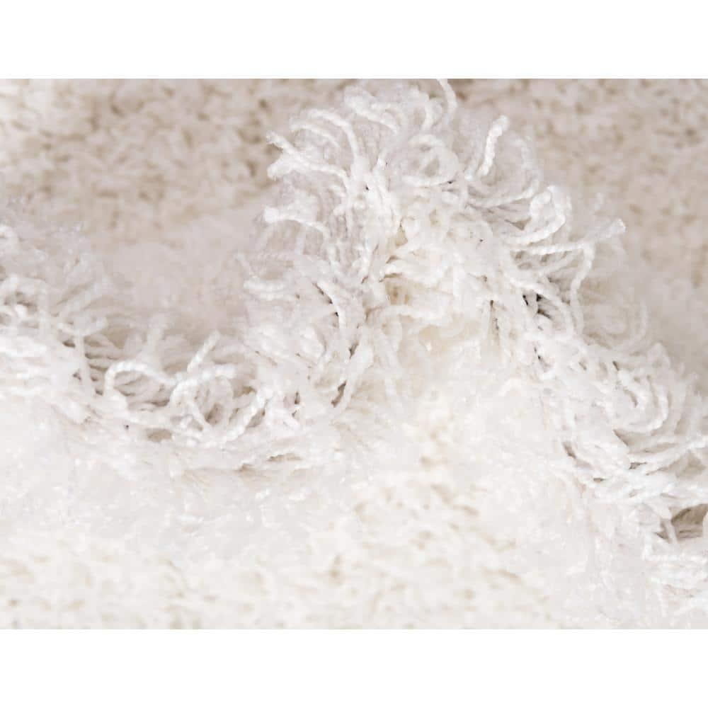 Unique Loom 3' 3 x 5' 3 Solid Shag Snow White Area Rug