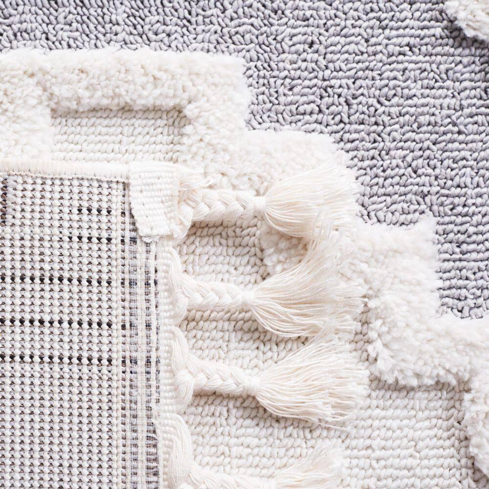 Marrakesh MRK532 Power Loomed Area Rug - Ivory/Grey - 5'3"x7'6" - Safavieh.