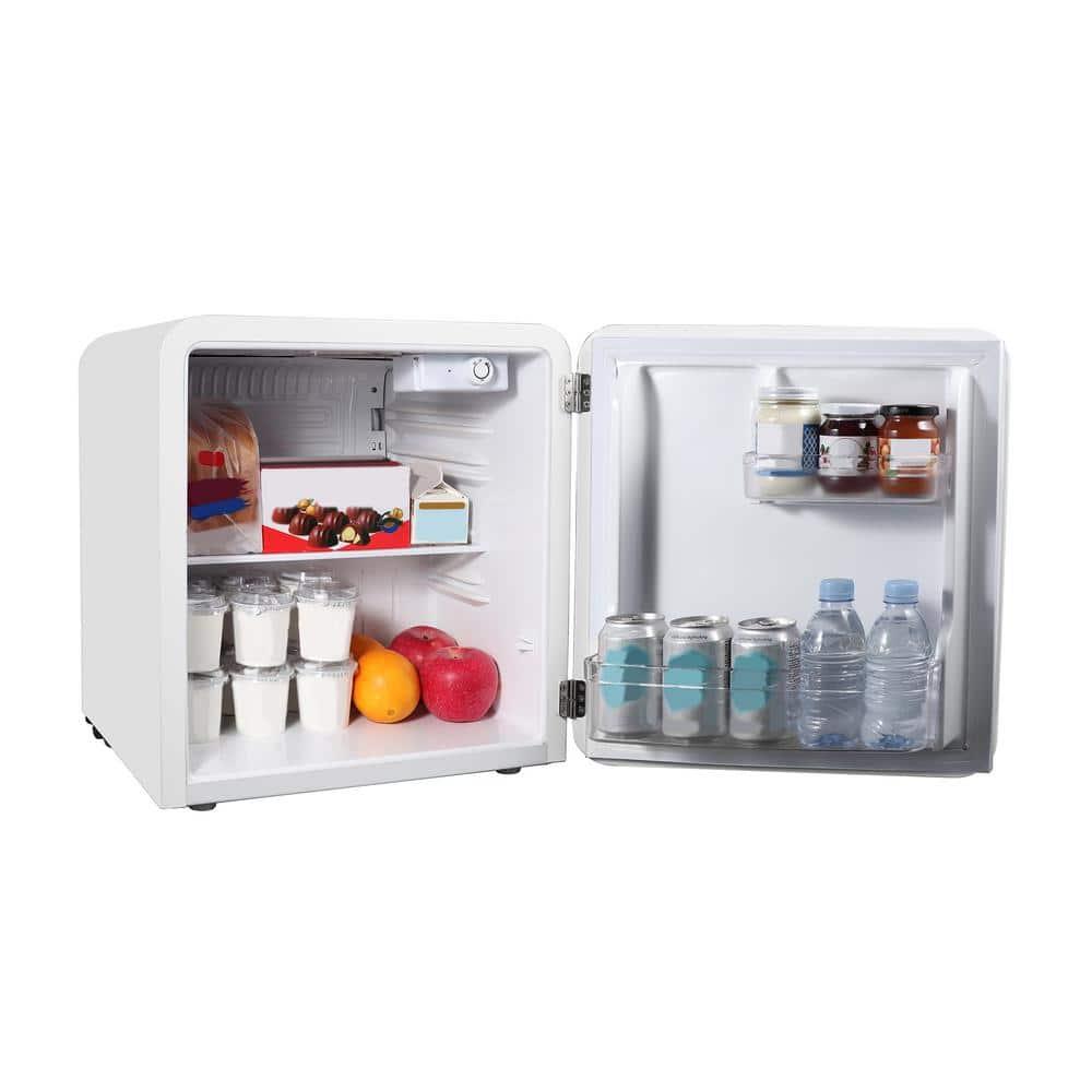 Magic Chef Magic Chef Retro 1.6 Cubic Feet Portable Mini Fridge