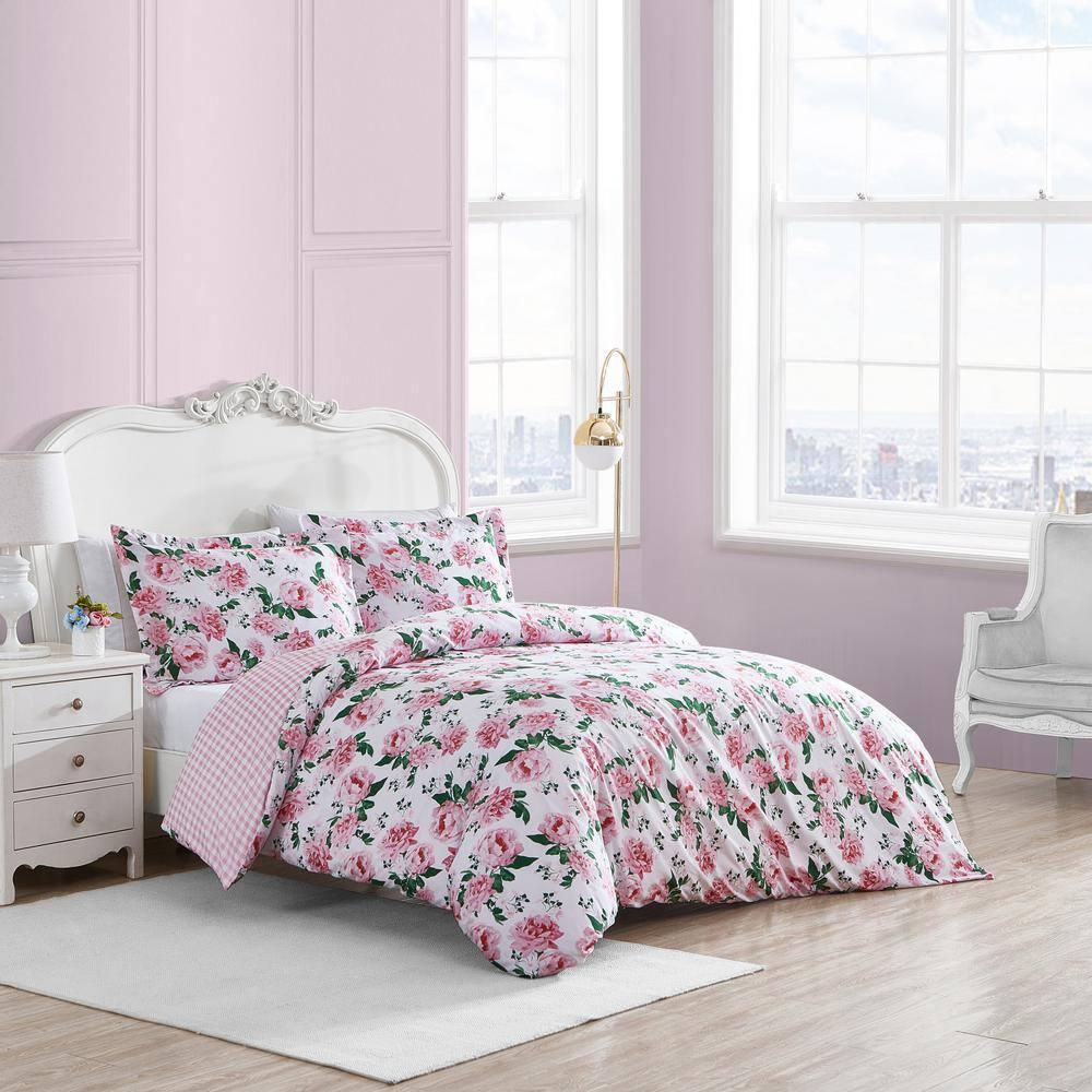 Betsey Johnson Betsey Johnson Blooming Roses Reversible Pink Duvet Cover Set
