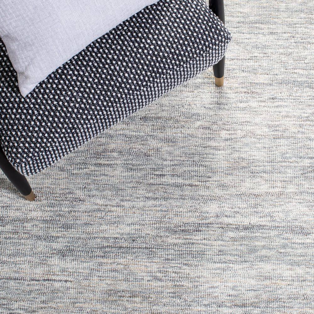 SAFAVIEH Metro Jaymes Distressed Area Rug, Sage/Ivory, 5' x 8'