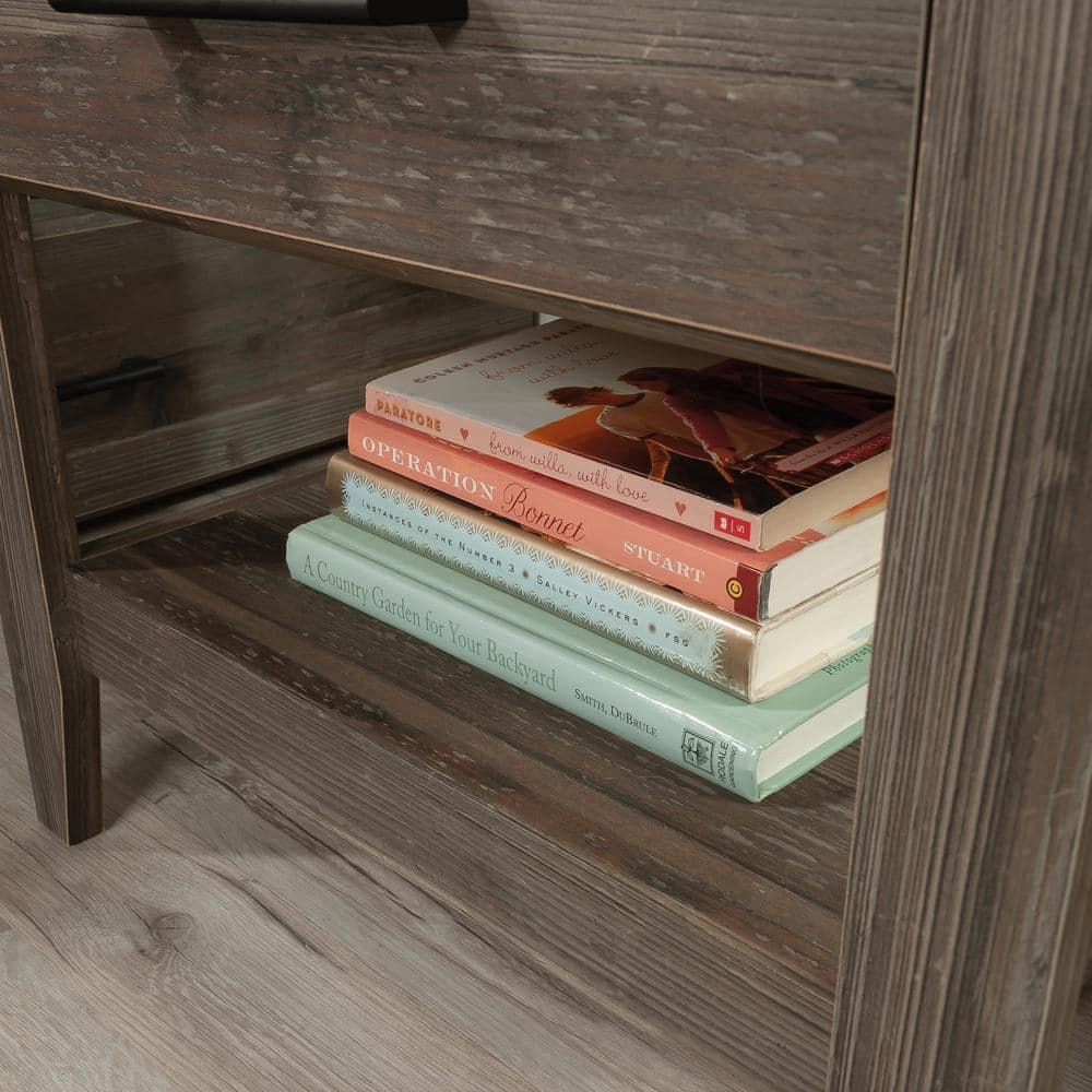 Carlyn 21.25'' W Nightstand