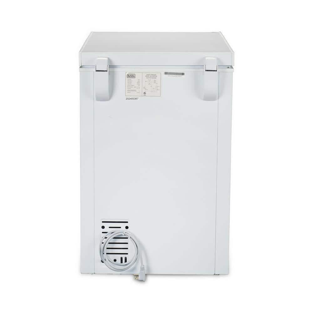 Black+Decker BCFK356 3.5-Cubic-Foot Chest Freezer, White