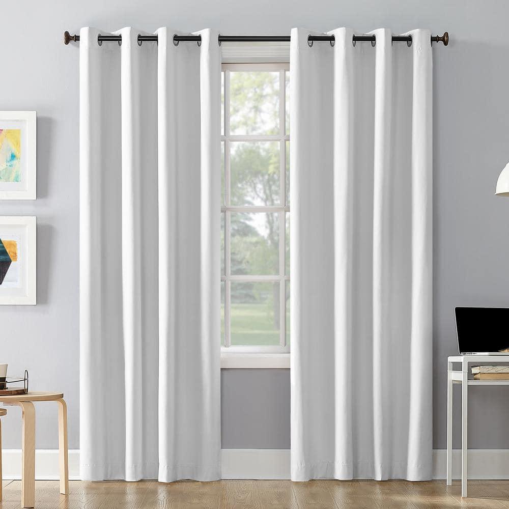 Sun Zero Cameron Thermal Insulated 100% Blackout Grommet Curtain Panel