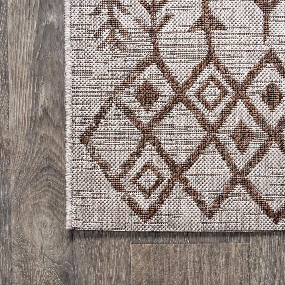 5'x8' Tokay Bohemian Geometric Indoor/Outdoor Area Rug, Beige/Brown - JONATHAN Y