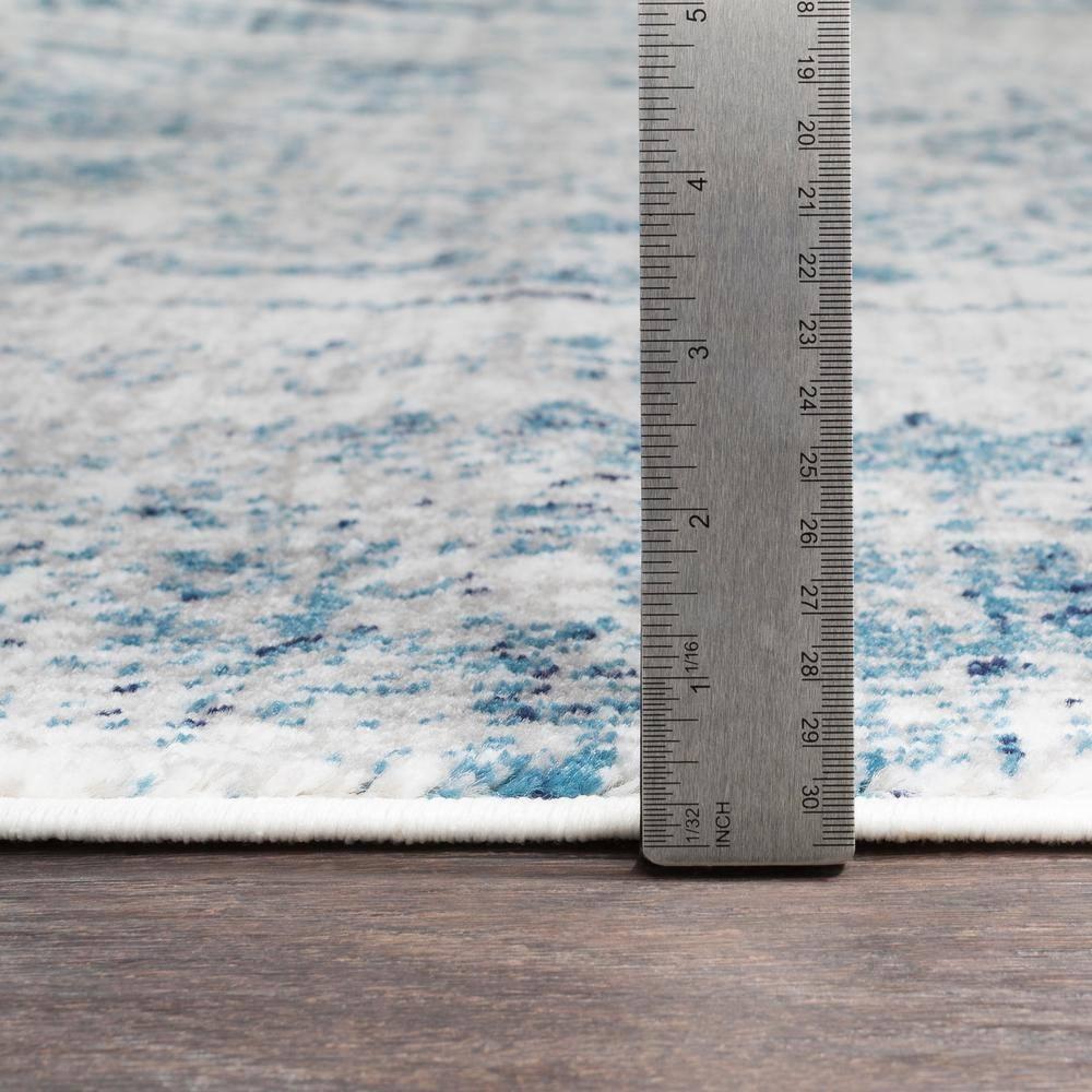 Havana Sky Blue 7 ft. 10 in. x 10 ft. 3 in. Oriental Area Rug