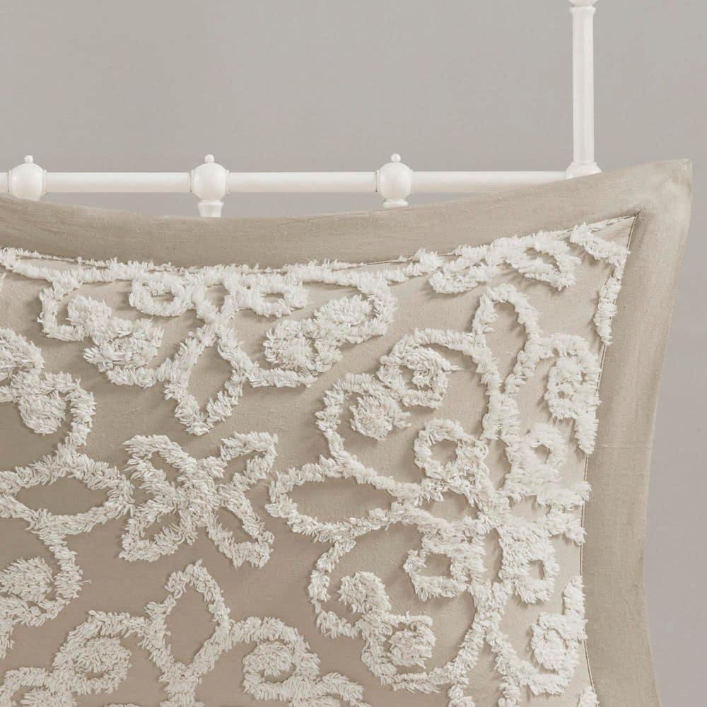 Kelly Clarkson Home Emberly Tufted 100% Cotton Sateen Coverlet Set in Farmhouse Style