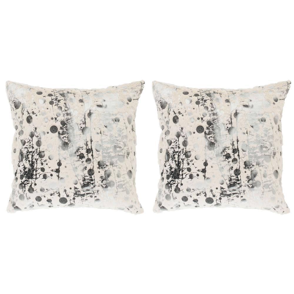 Oscar Reversible Throw Pillow (Set of 2)