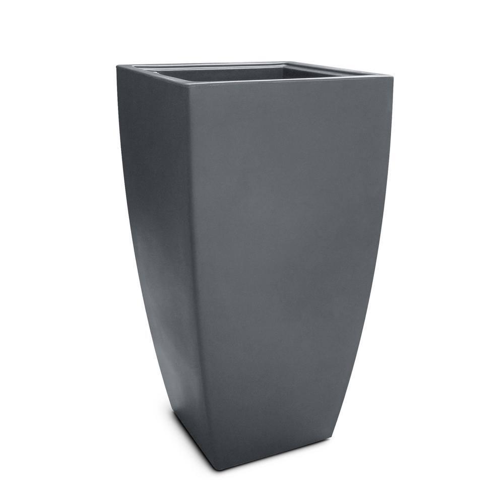 Mayne Inc. Vernamae  Resin Pot Planter With Water Reservoir