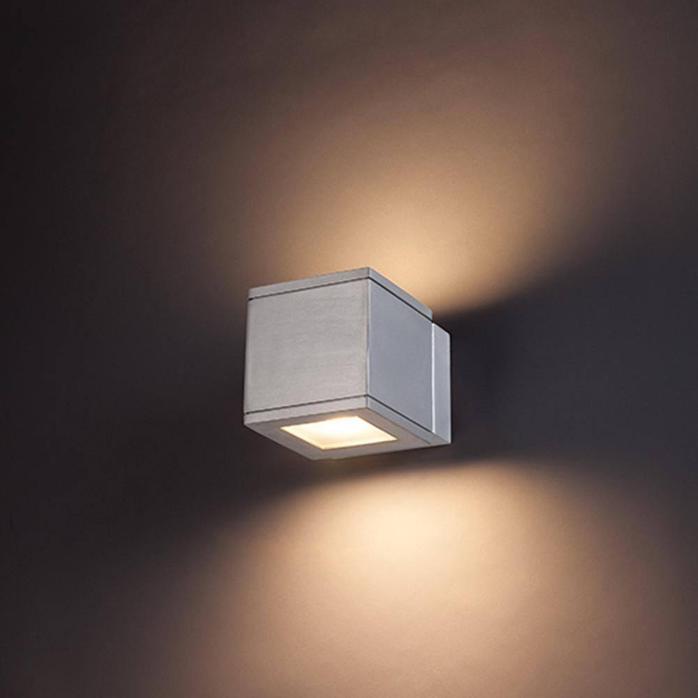Rubix Aluminum Wall Light