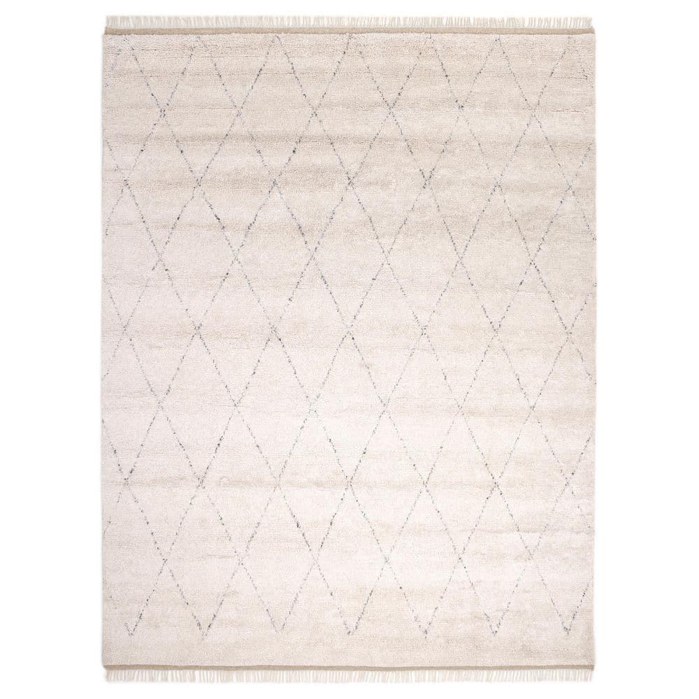 Ferra Hand-Knotted Wool-Blend Moroccan Style Shag Rug - 5' x 8'
