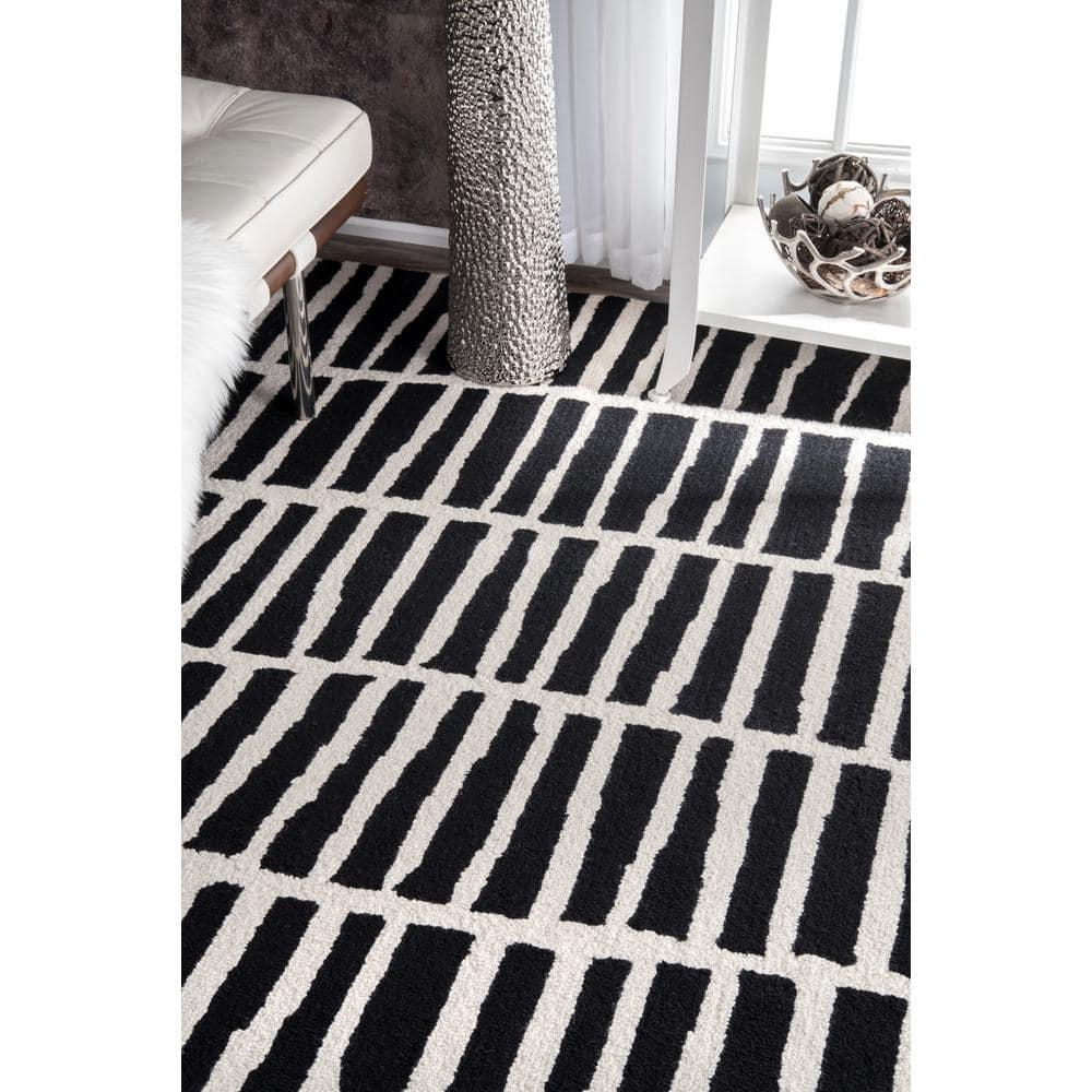 Nuloom Lemuel Geometric 6x9 Wool Indoor Area Rug for Living Room Bedroom Dining Room Kitchen, Black/Ivory