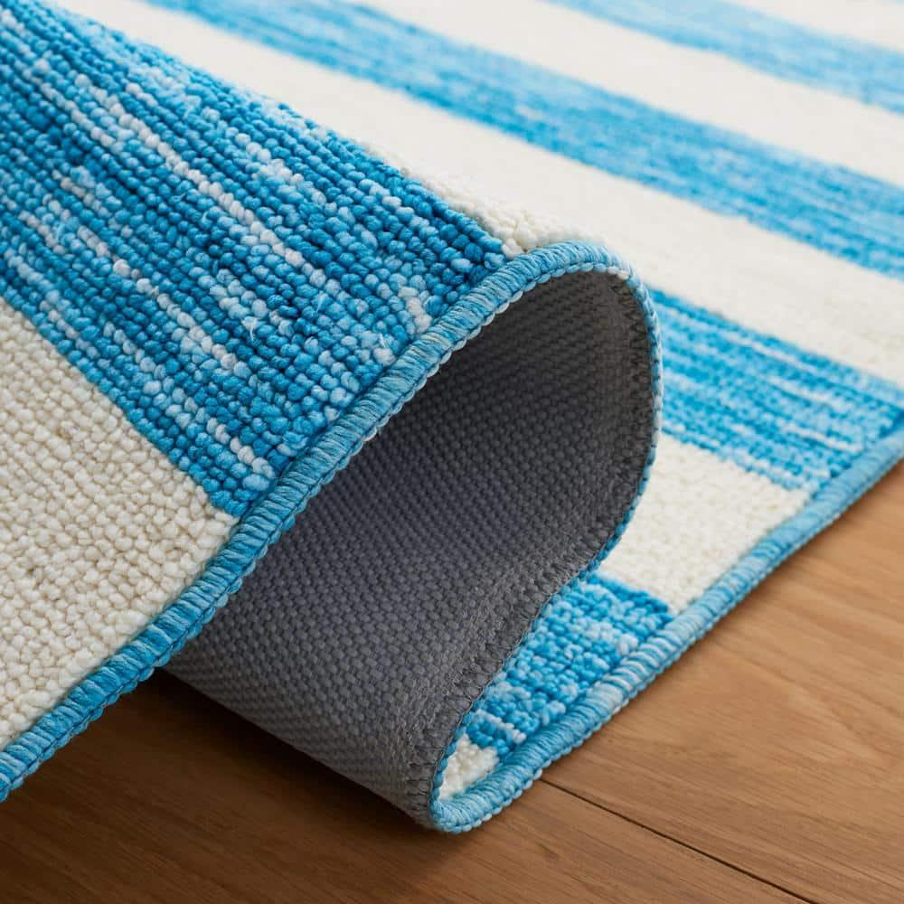 Easy Care ECR115 Power Loomed Machine Washable Indoor Area Rug - Blue/Ivory - 4'x6' - Safavieh