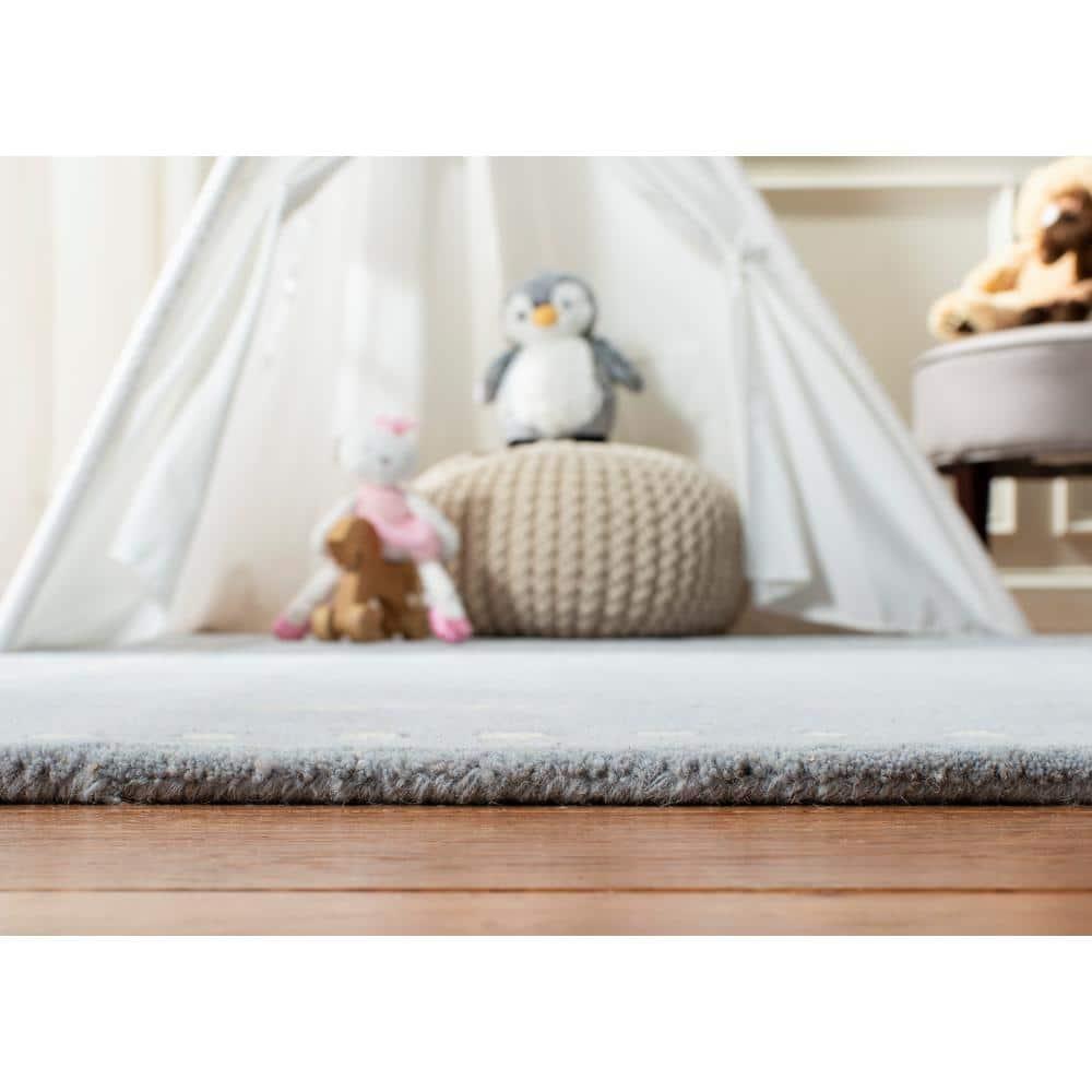 Bella BEL151 Hand Tufted Area Rug - Light Blue/Ivory - 4'x6' - Safavieh.