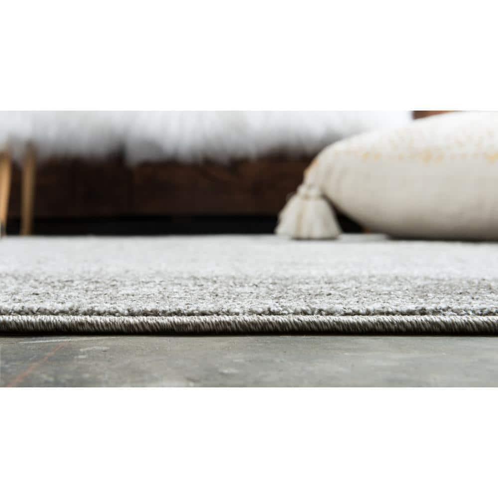 La Jolla Floral Light Gray 2' 2 x 3' 0 Area Rug