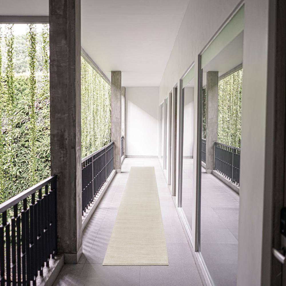 Nourison Essentials Easy Care Indoor Outdoor Area Rug - Ivory Beige 2'2" x 16'