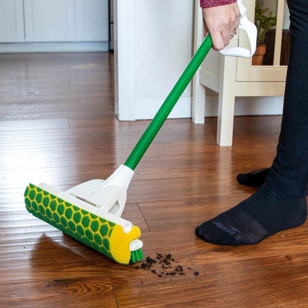 Libman Nitty Gritty Roller Sponge Mop with Scrub Brush