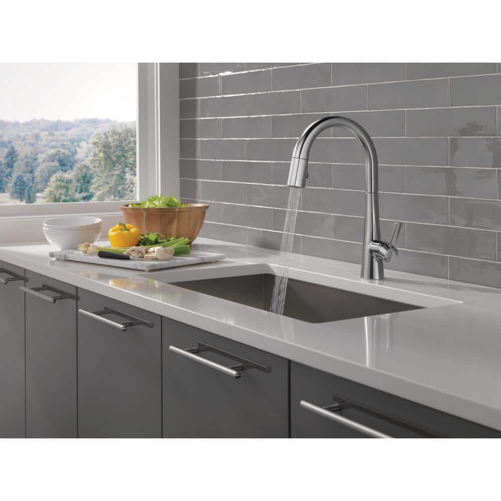 Monrovia Pull Down Single Handle Kitchen Faucet