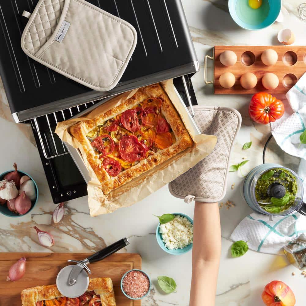 KitchenAid® KitchenAid Asteroid Pot Holder 2-Pack Set, (Set of 2)