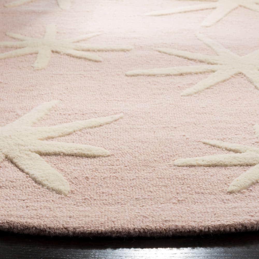Safavieh Kids SFK908 Hand Tufted Area Rug - Pink/Ivory - 5' round - Safavieh.