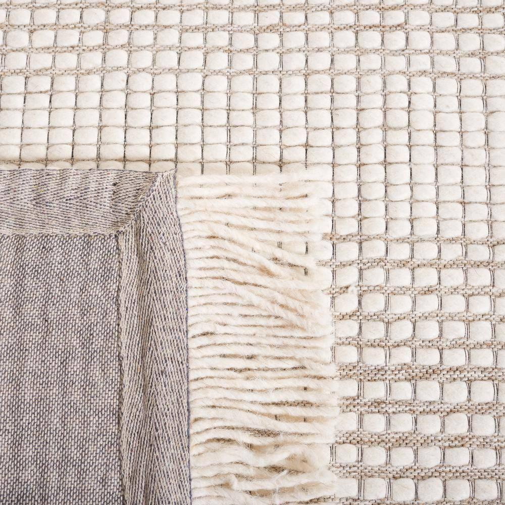 Marbella MRB208 Hand Woven Indoor Accent Rug - Ivory/Beige - 4'x6' - Safavieh