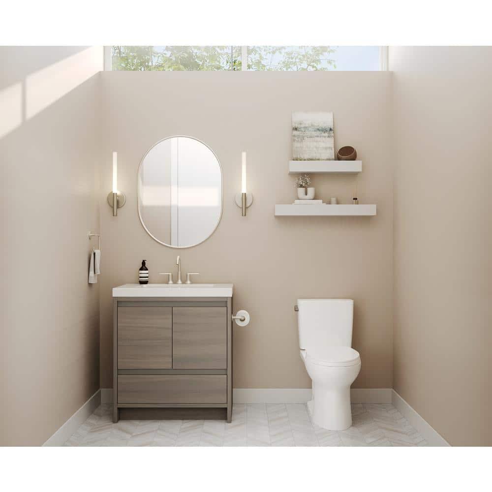 Trinsic Single Hole Bathroom Faucet with Drain Assembly, Single Handle Bathroom Sink Faucet