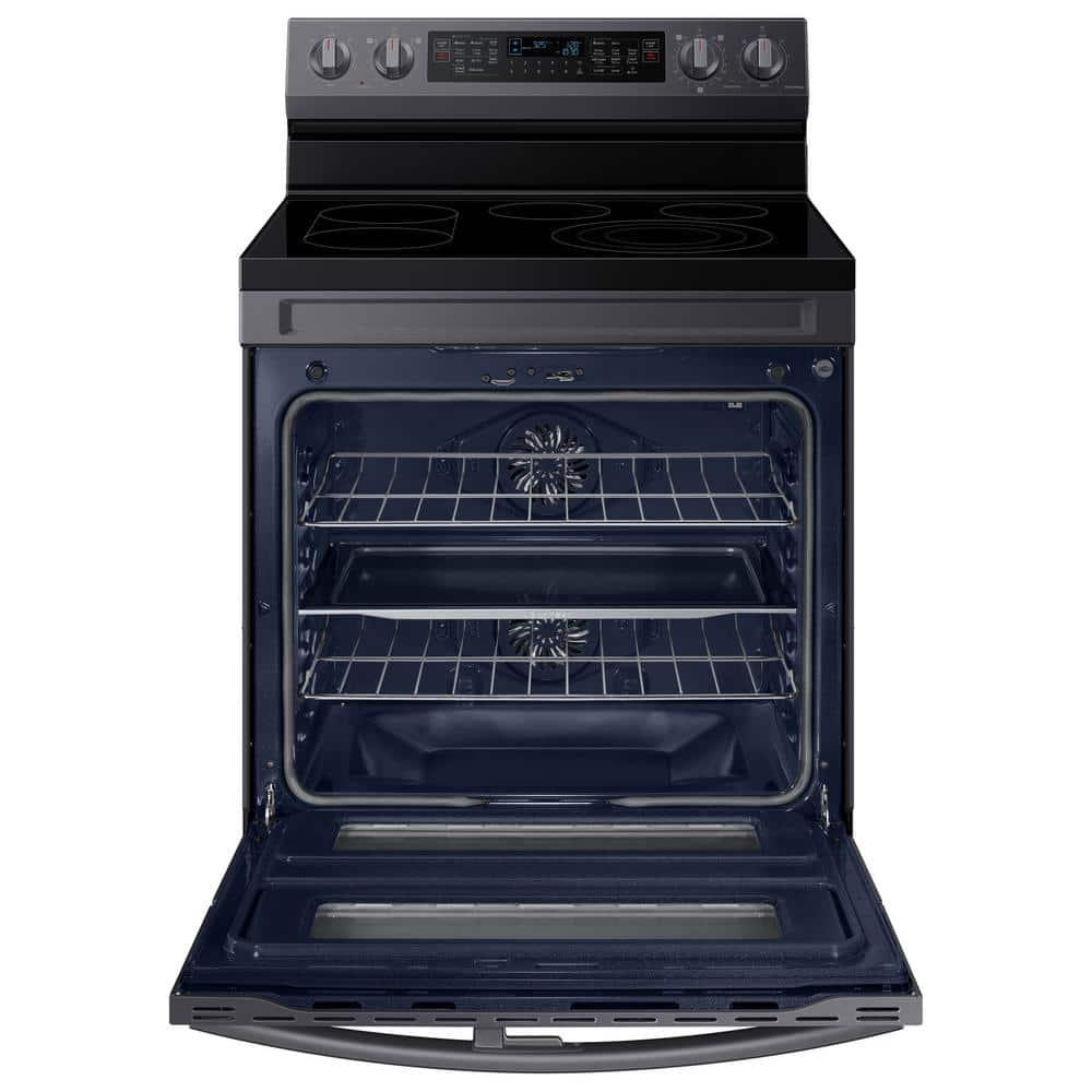 Samsung Samsung 6.3 cu. ft. Smart Freestanding Electric Range with Flex Duo?, No-Preheat Air Fry & Griddle NE63A6751SG