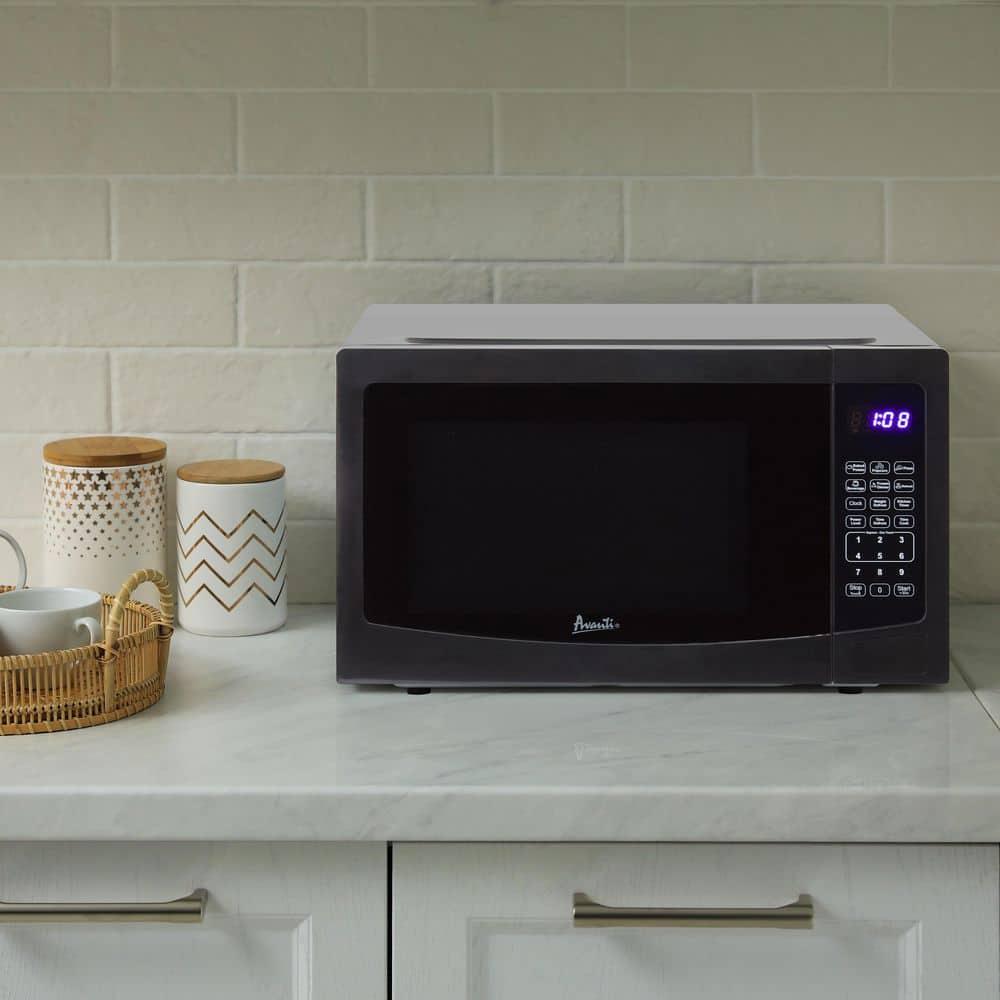 Avanti 1.1 cu ft Black Microwave 1000 W