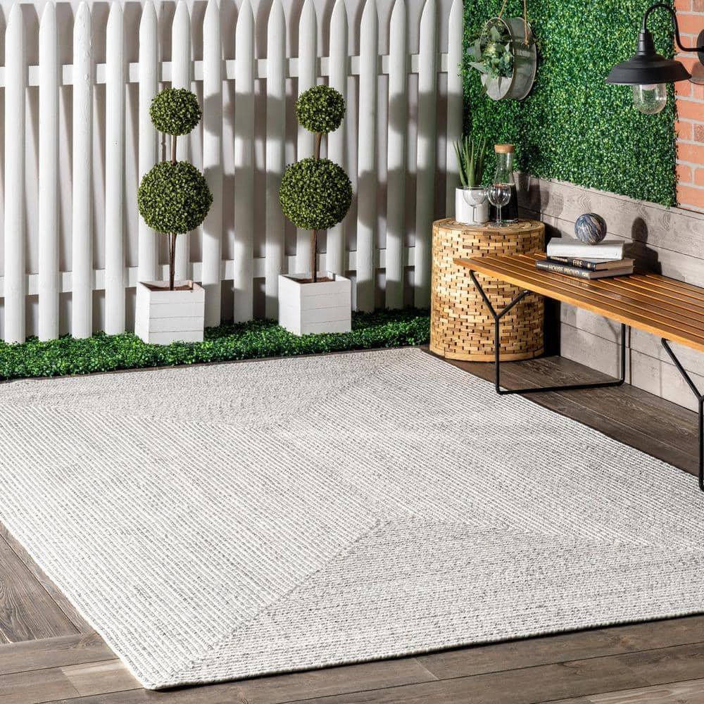 Nuloom Braided Courtney Tassel Indoor/Outdoor Area Rug, Square 8', Ivory