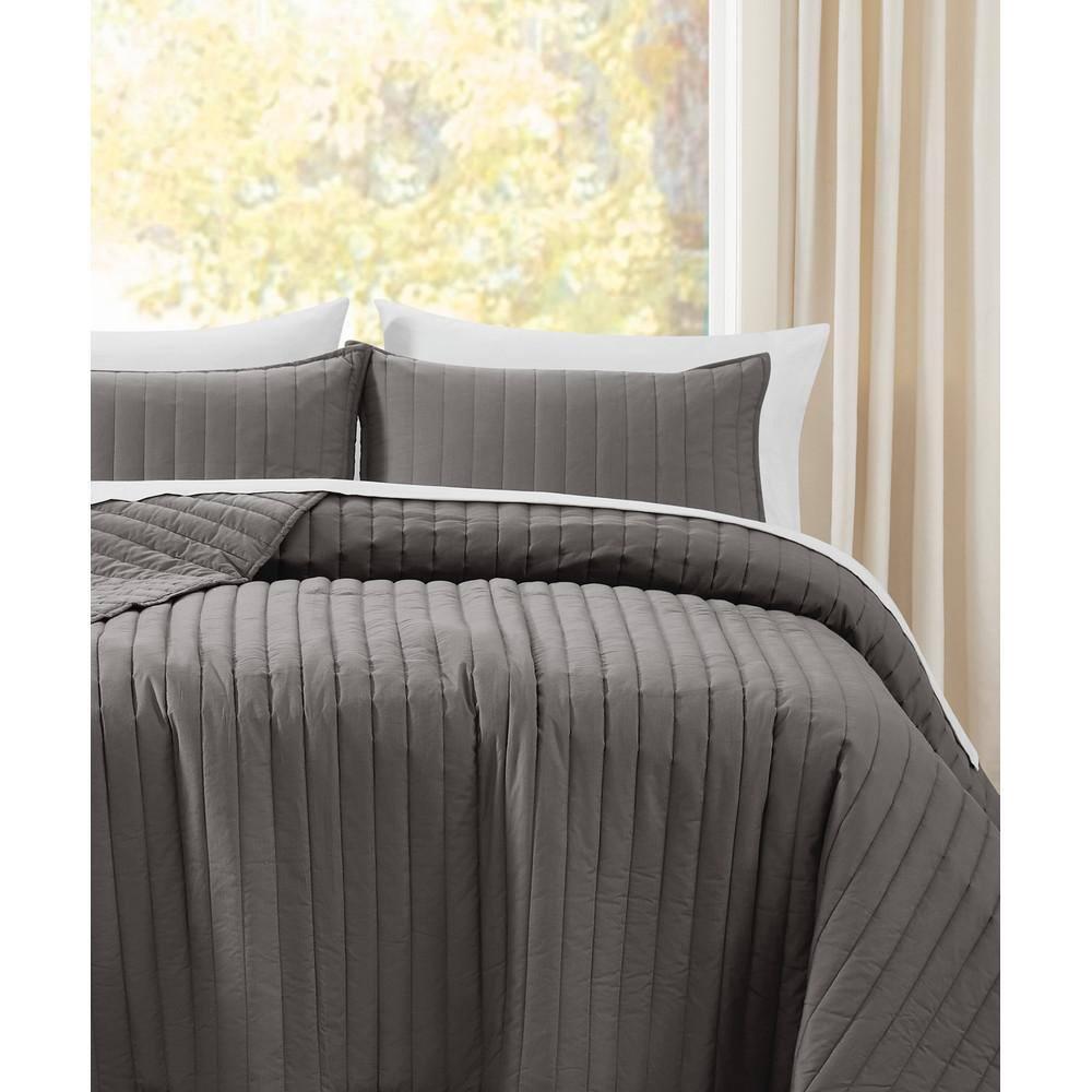 Brooklyn Loom Oversized Cotton Percale 3 Piece Quilt Set